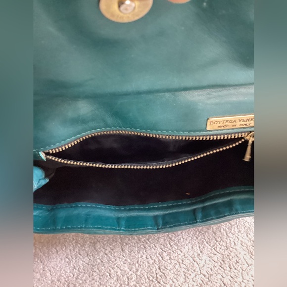 Vintage Bottega Veneta Elegant Green Woven Shoulder Bag - Picture 14 of 15